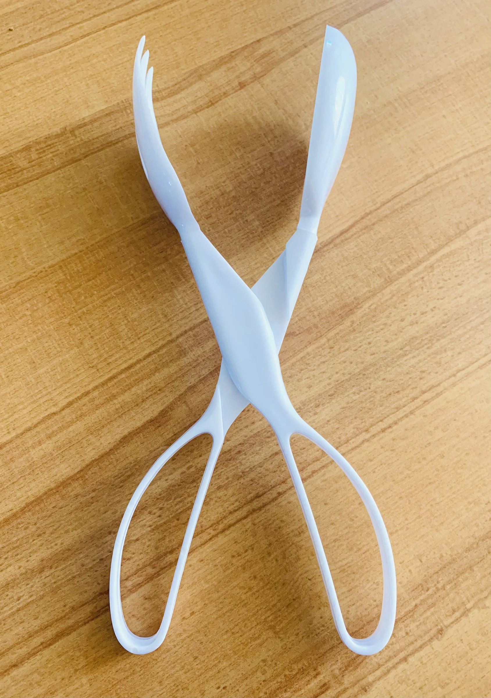 Lot of tongs + 2 plastic salad servers – photo 6